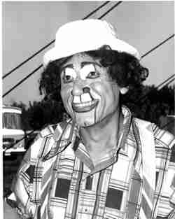 Jose Diaz circus clown